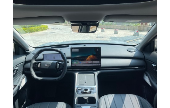 Geely Starship 7 EM-i, 200км Starship, 2025, модель 2026 года, пробег 1,5 тысяч км
